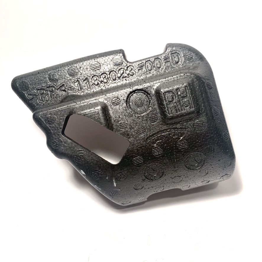 Used 2017-2023 Tesla Model 3 Second Row 12V Penthouse Cap Epp OEM 1133023-00-D – photo 2