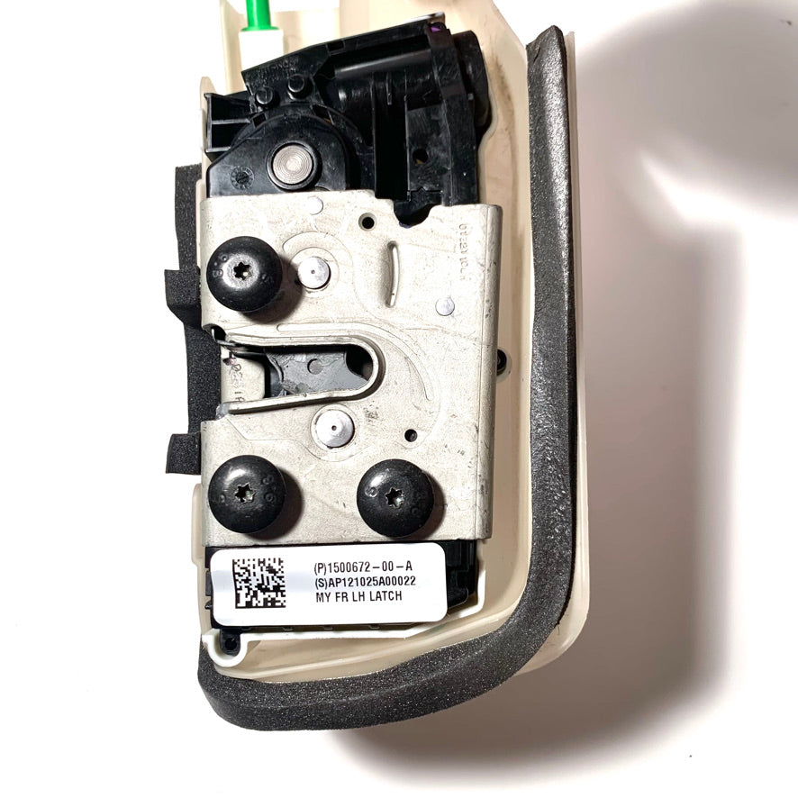 Used Tesla Model 3 Left Front Door Latch OEM 1500672-00-A – photo 2