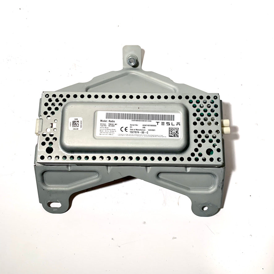 Used Tesla Model Y Radio FM HD Receiver Control Unit Module OEM 1527974-00-C – photo 1