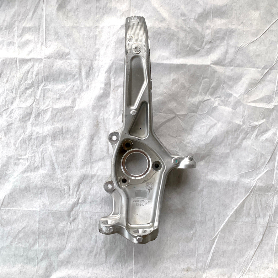 Used 2017-2023 Tesla Model 3 Front Left Knuckle OEM 1044311-00-E – photo 5
