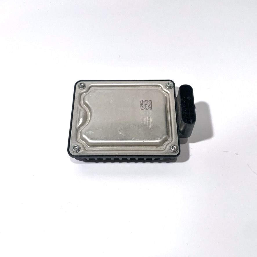 Used Tesla Model 3 / Model Y 7-Pin Radar Sensor OEM 1108647-00-D – photo 3