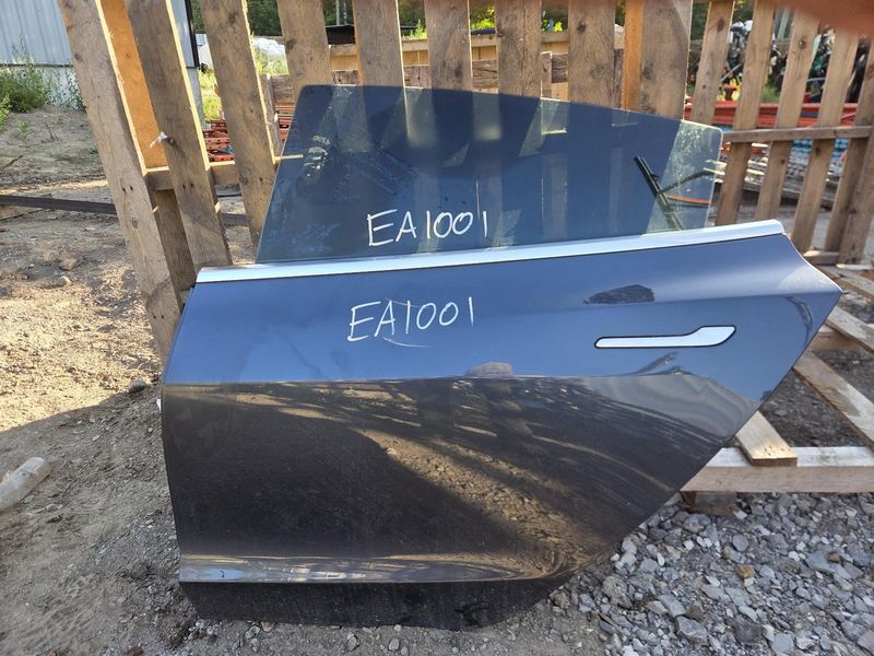 Used 2020 Tesla Model 3 rear left door grey, original condition view 3; Elite EA1001