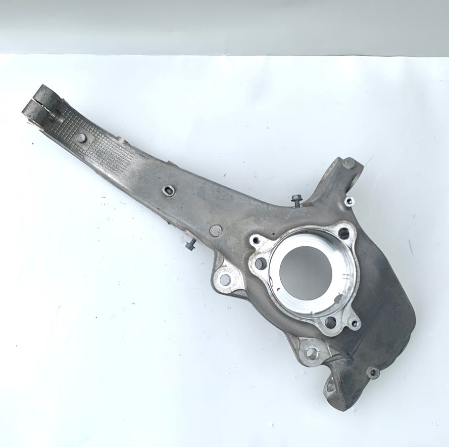 Used 2017-2023 Tesla Model 3 Front Right Knuckle OEM 1044316-00-E – photo 3