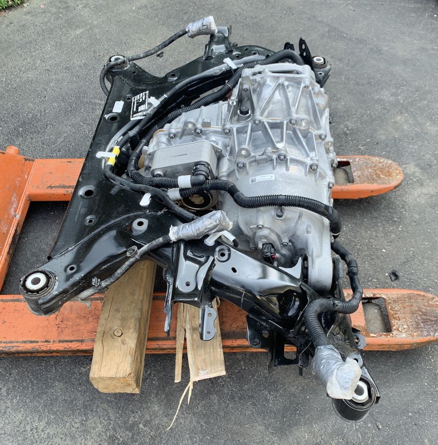 Used 2017-2023 Tesla Model 3 Rear Subframe Assembly OEM 1044580-00-D – photo 5