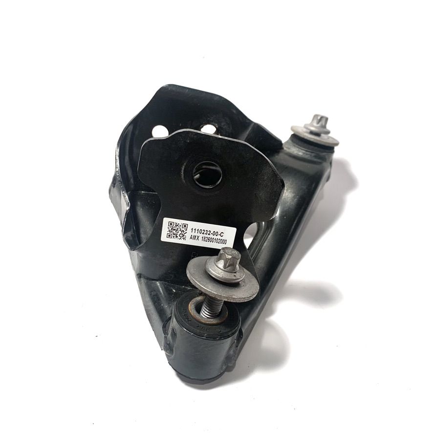 Used Tesla Model 3 / Model Y Front Right Motor Mount Assembly OEM 1110232-00-C – photo 4
