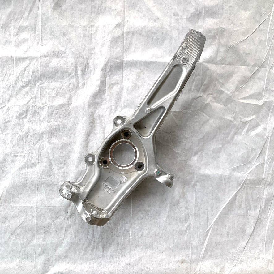 Used 2017-2023 Tesla Model 3 Front Left Knuckle OEM 1044311-00-E – photo 3