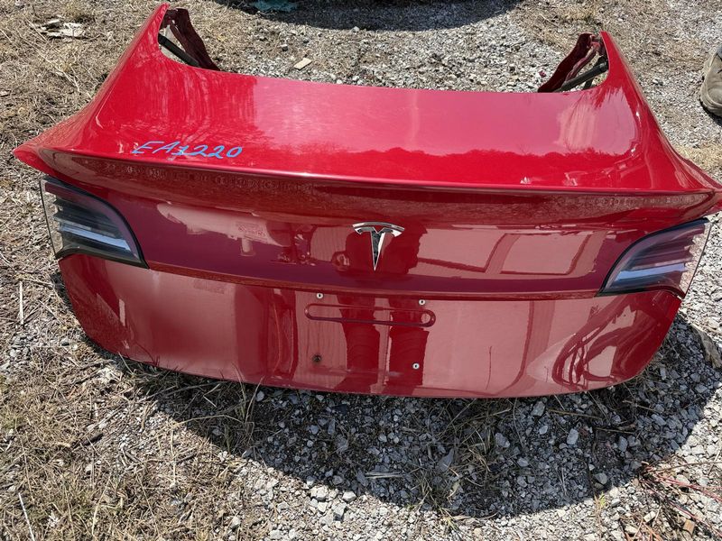 2018 Model 3 Trunk Lid Assembly EA1220 – original 1; actual part condition