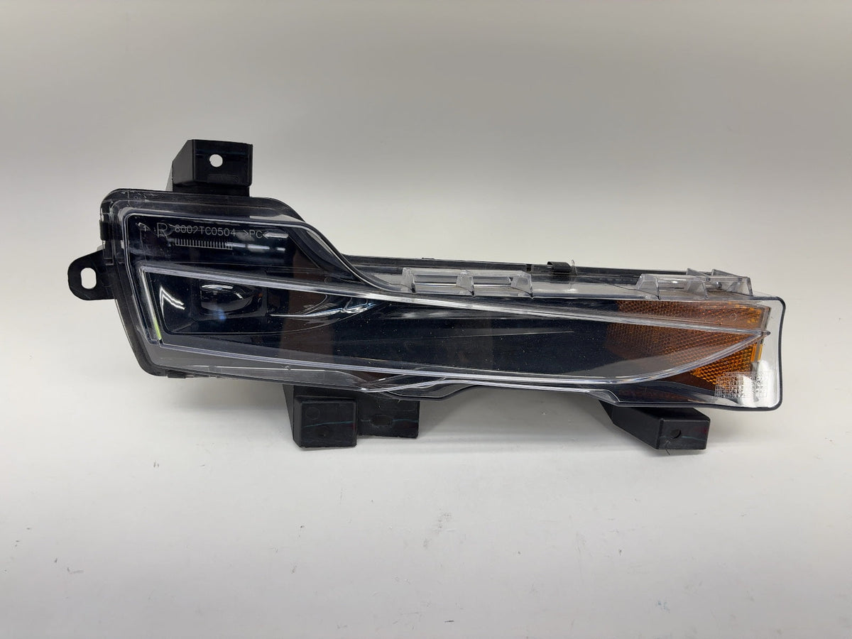 2021 Tesla Model 3 Front Right Fog Lamp Base 1077390-00-F - photo 1