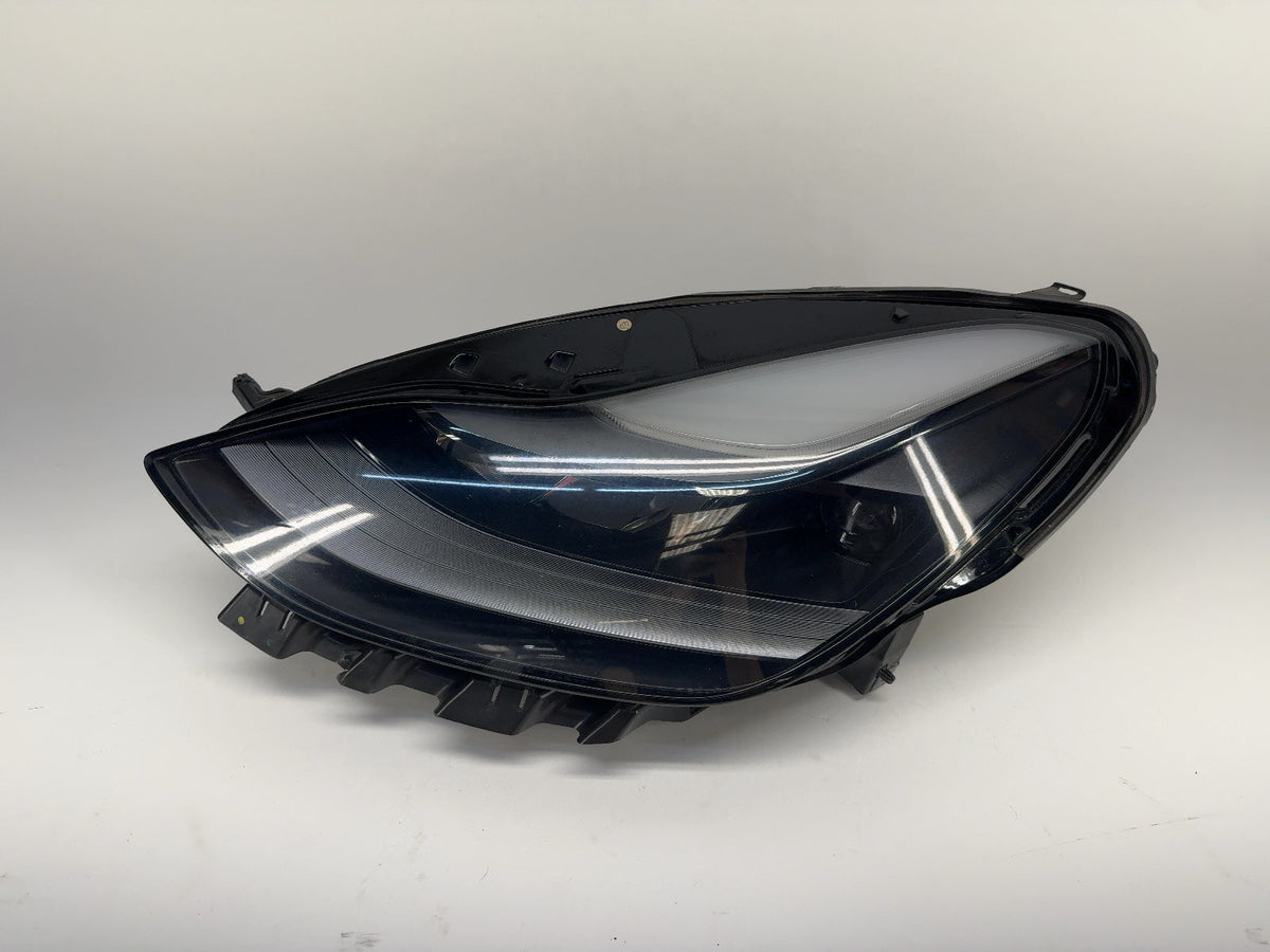 2023 Tesla Model 3 Global Headlamp Left 1514952-00-D - photo 1