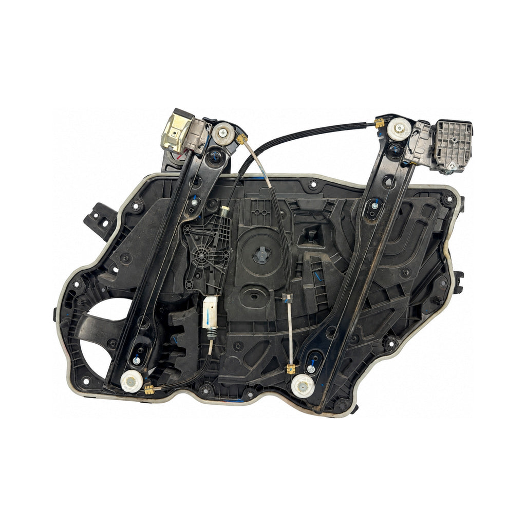 2020 Tesla Model Y Front Left Door Window Regulator 1526804-00-B - photo 1
