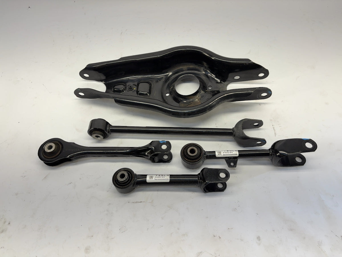 2018-2022 Tesla Model 3 Rear Control Arm Set 1044423-99-G - photo 1