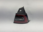 2021-2025 Tesla Model 3 Right Tail Lamp Quarter Mounted Global 1502087-00-D - photo 1