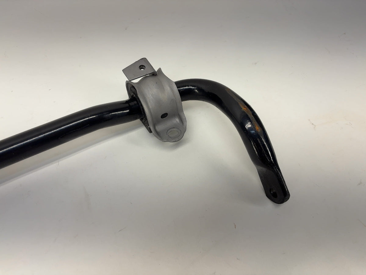 2023 Tesla Model Y Front Stabilizer Sway Bar 1288386-00-A - photo 2