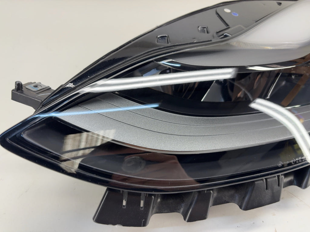 2024 Tesla Model Y Global Headlamp Left 1514952-00-E - photo 2