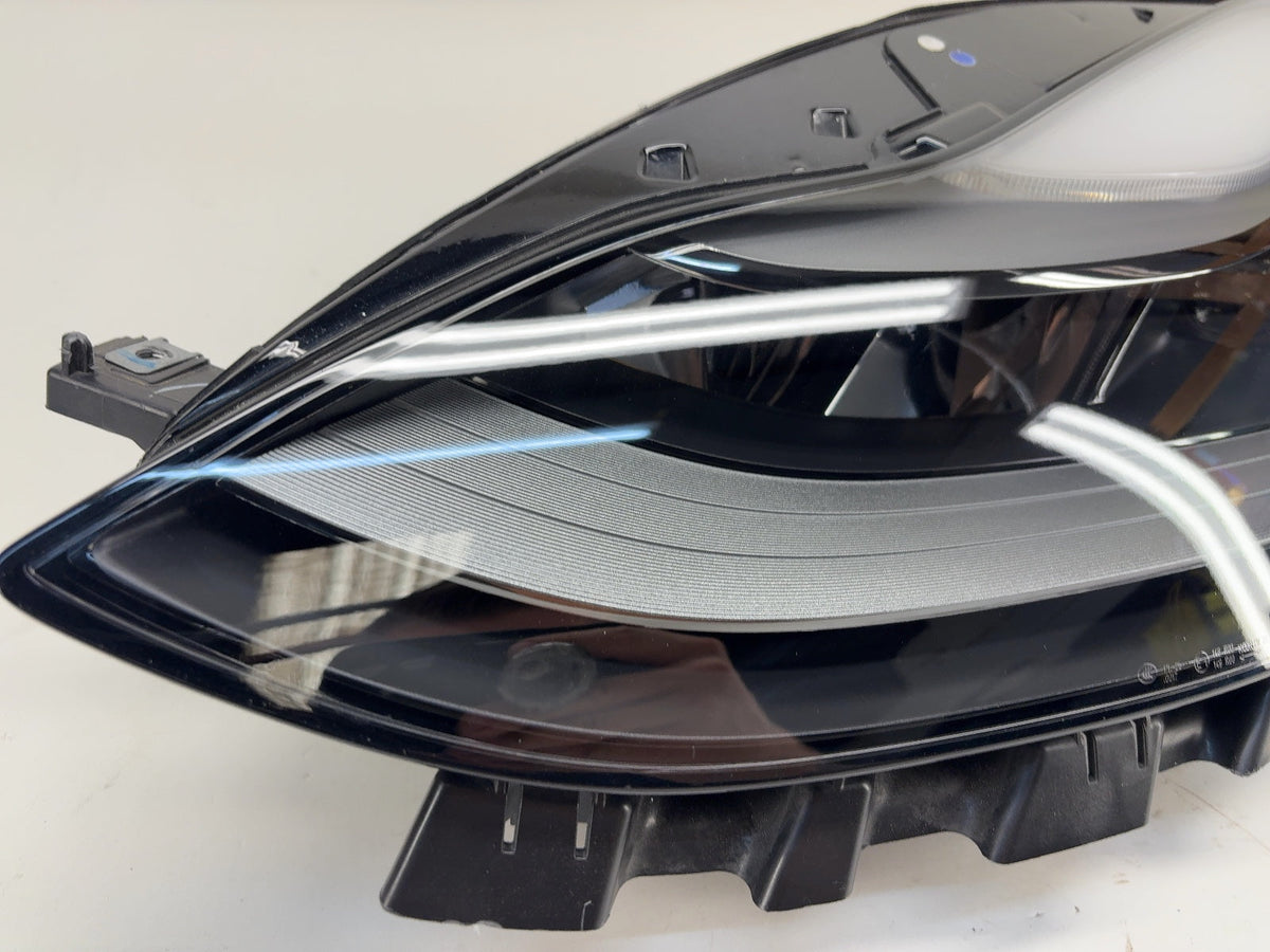 2024 Tesla Model Y Global Headlamp Left 1514952-00-E - photo 2