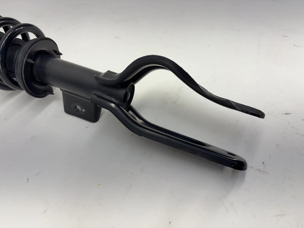 2023 Tesla Model Y Front Left Strut Absorber 2288362-00-A - photo 2