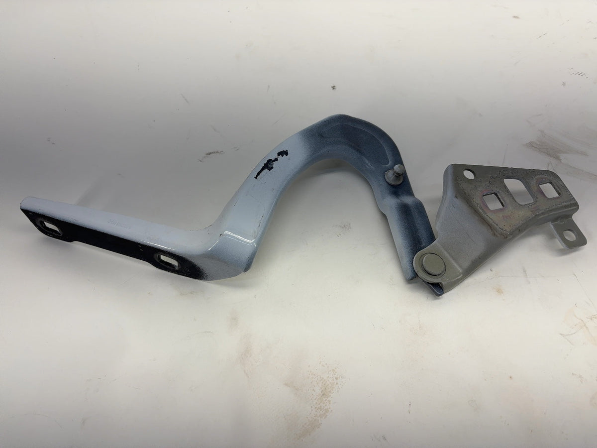 2023 Tesla Model Y Hood Hinge Right 1496268-00-C - photo 2