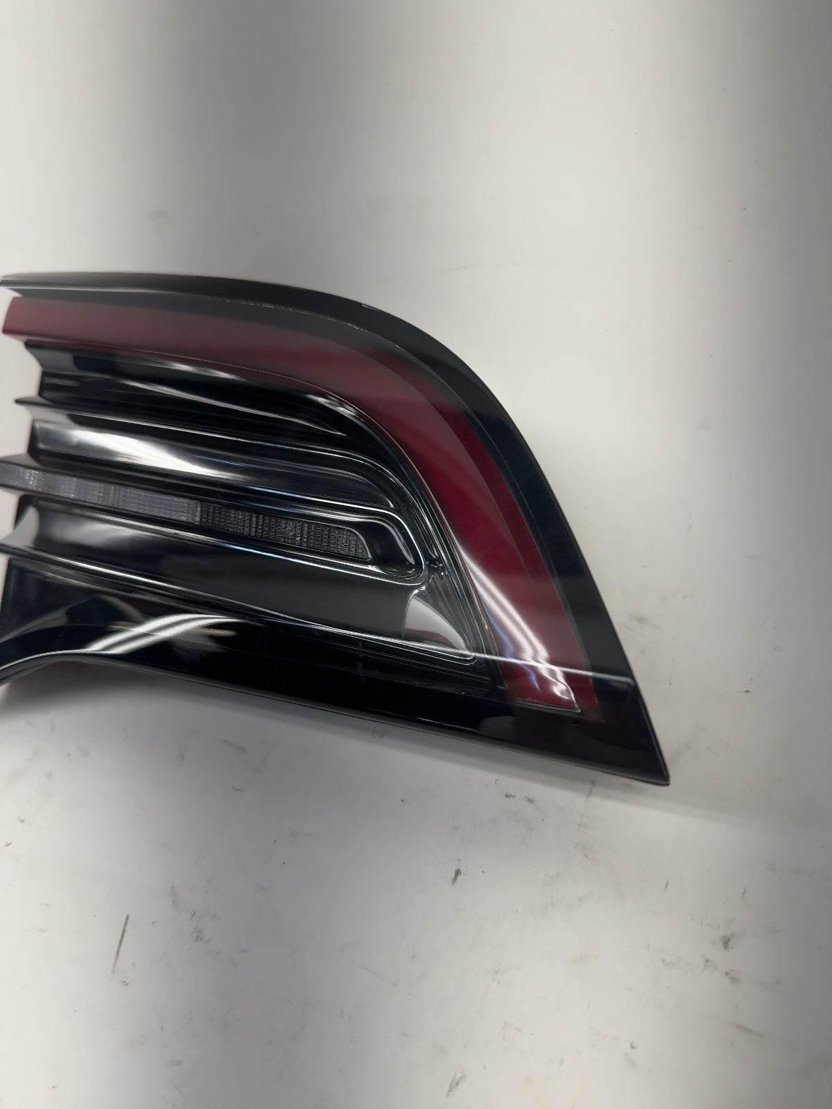 2018 Tesla Model 3 Left Tail Lamp Trunk Mounted 1077401-90-D - photo 2