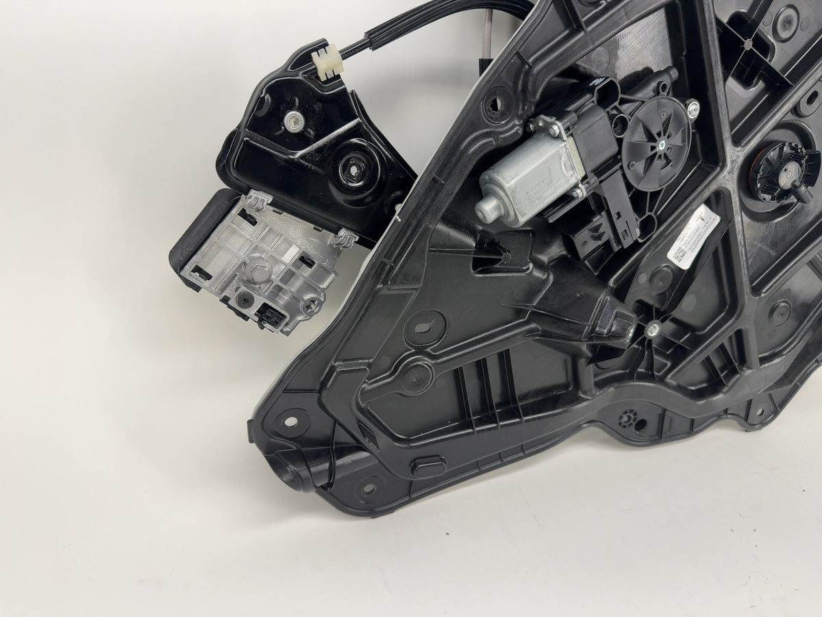 2024 Tesla Model Y Rear Left Door Window Regulator 1495512-01-J - photo 2