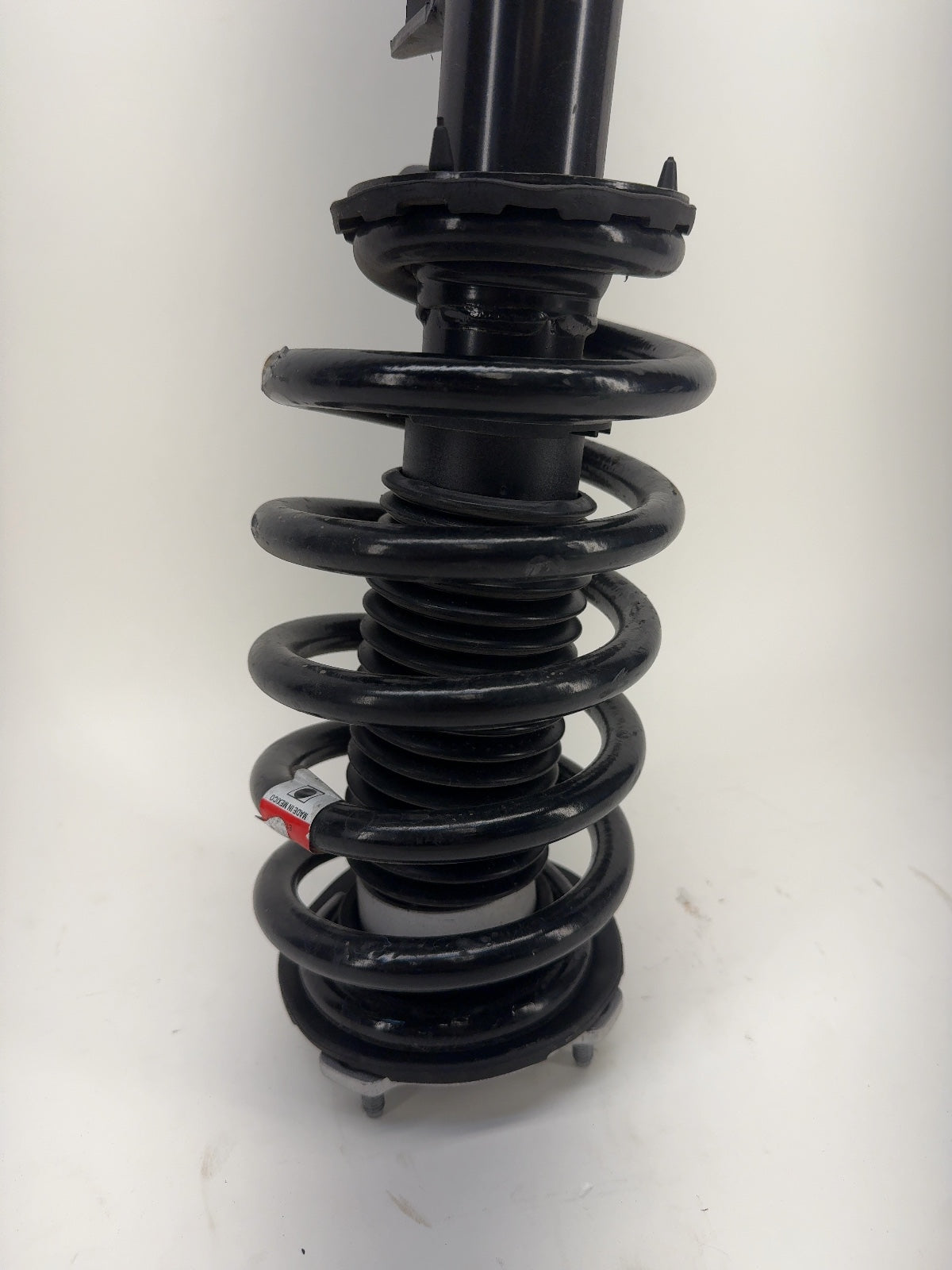 2024 Tesla Model Y Front Left Strut Absorber 1188364-00-C - photo 2