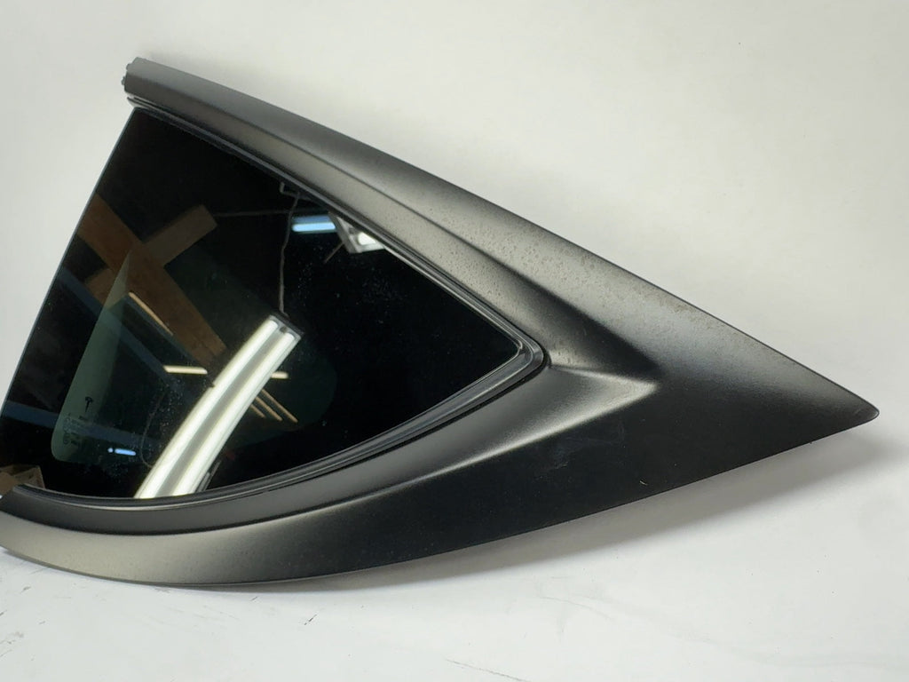 2024 Tesla Model Y Left Quarter Glass Note 1495740-00-H - photo 2