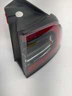 2021-2025 Tesla Model Y Right Tail Lamp Quarter Mounted Global 1502087-00-D - photo 2