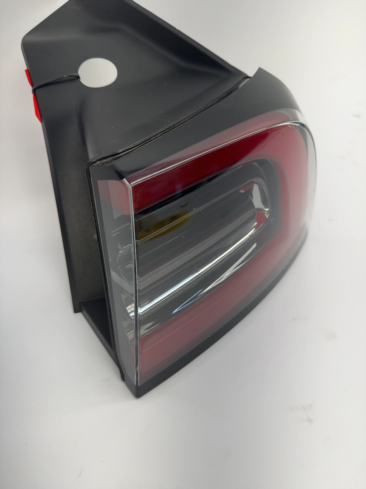 2021-2025 Tesla Model Y Right Tail Lamp Quarter Mounted Global 1502087-00-D - photo 2