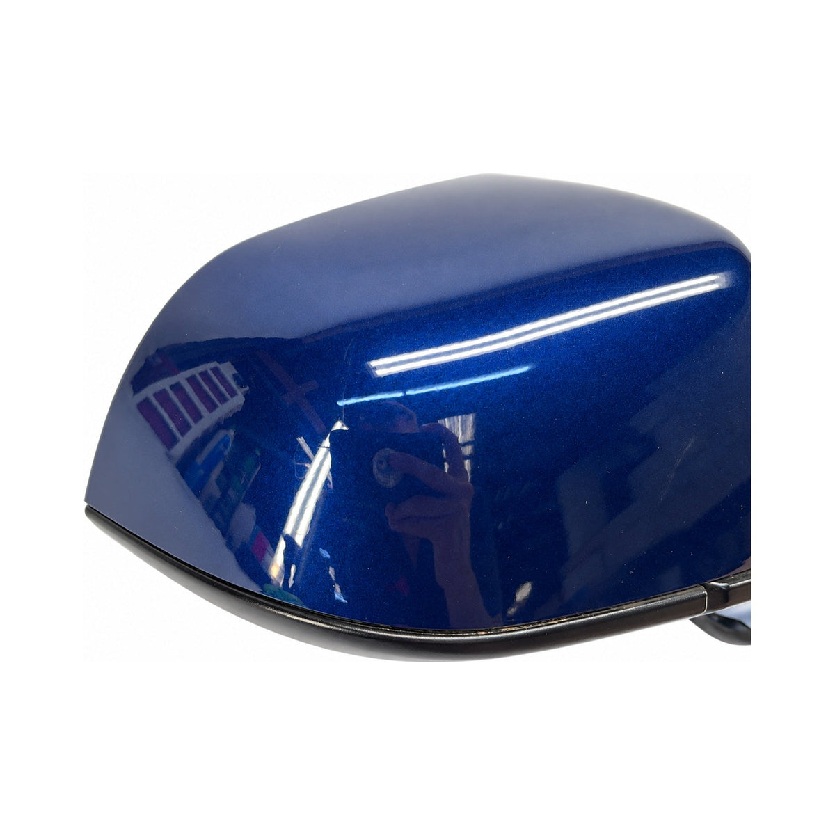 Existing store photo: Tesla OEM 1592032-00-F - image 2