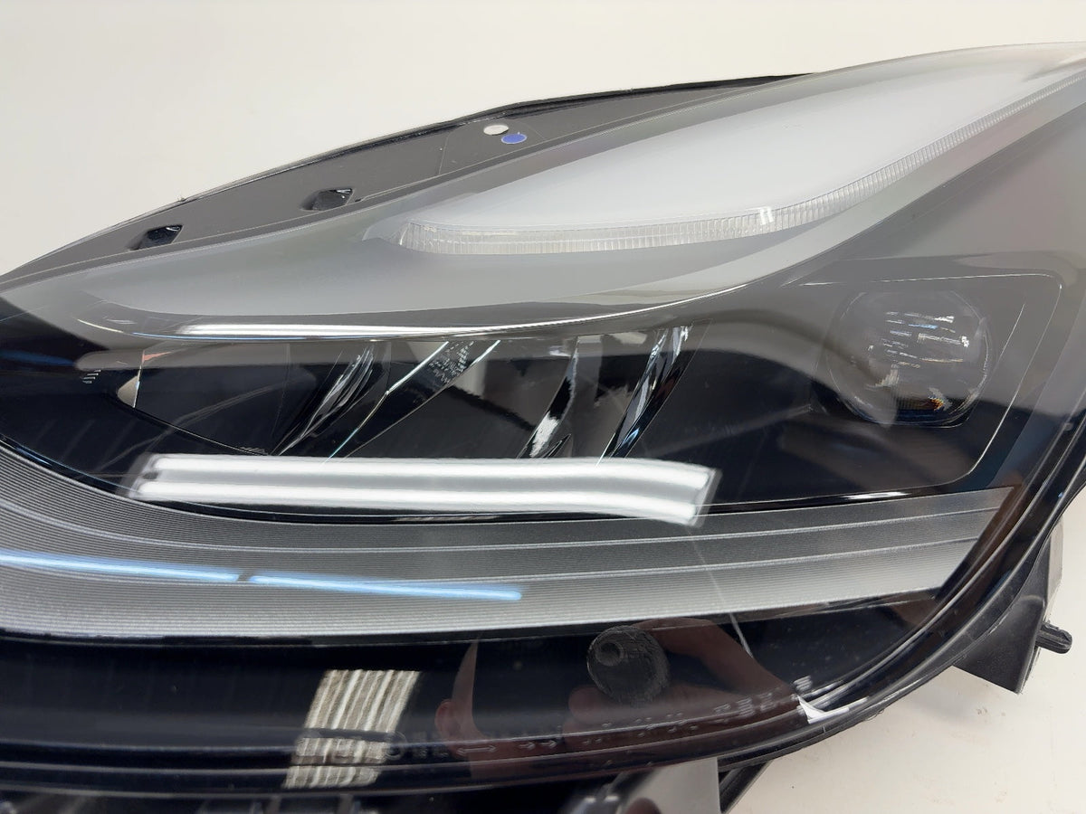 2024 Tesla Model Y Global Headlamp Left 1514952-00-E - photo 3