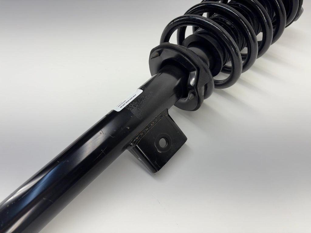 2018 Tesla Model 3 Front Right Strut Absorber 1044369-91-E - photo 3
