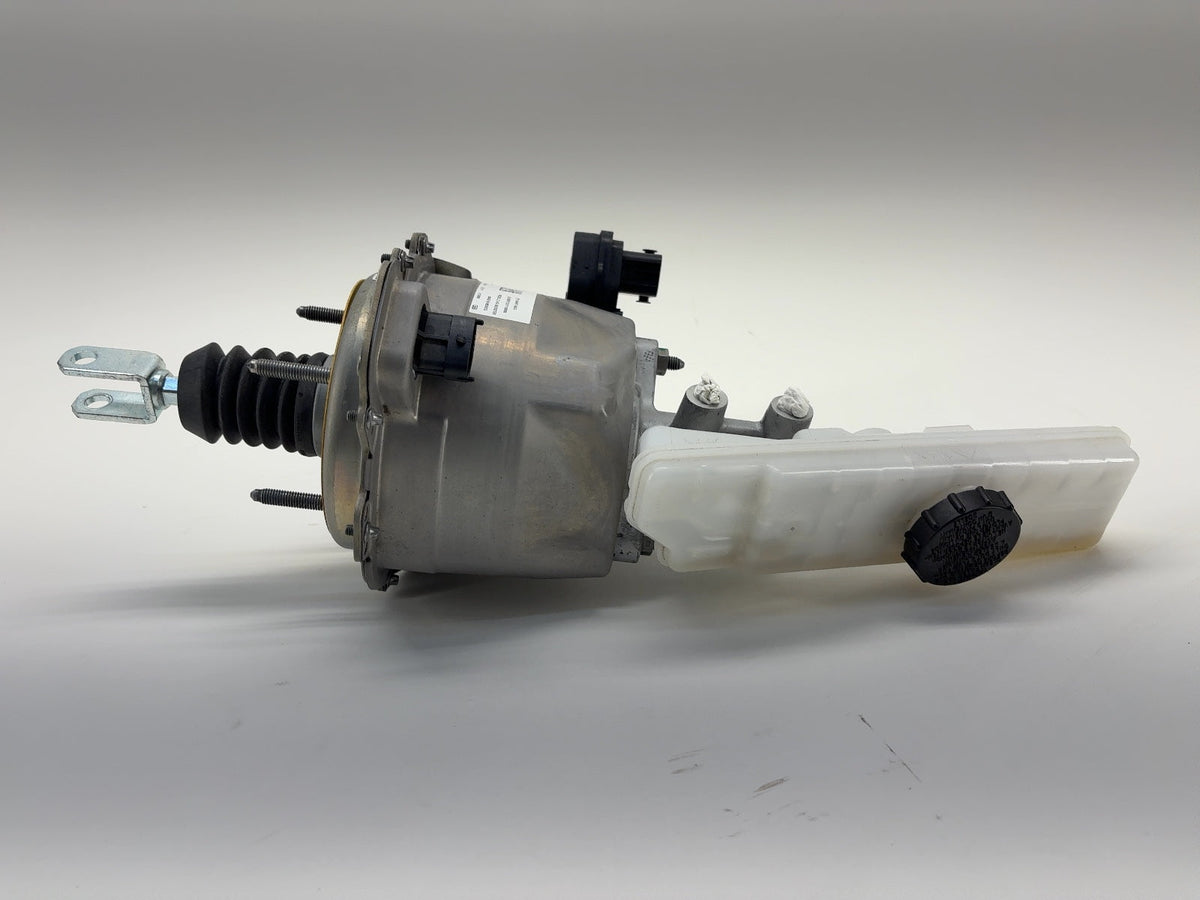 2018 Tesla Model 3 Brake Booster Assembly 1044671-00-D - photo 3