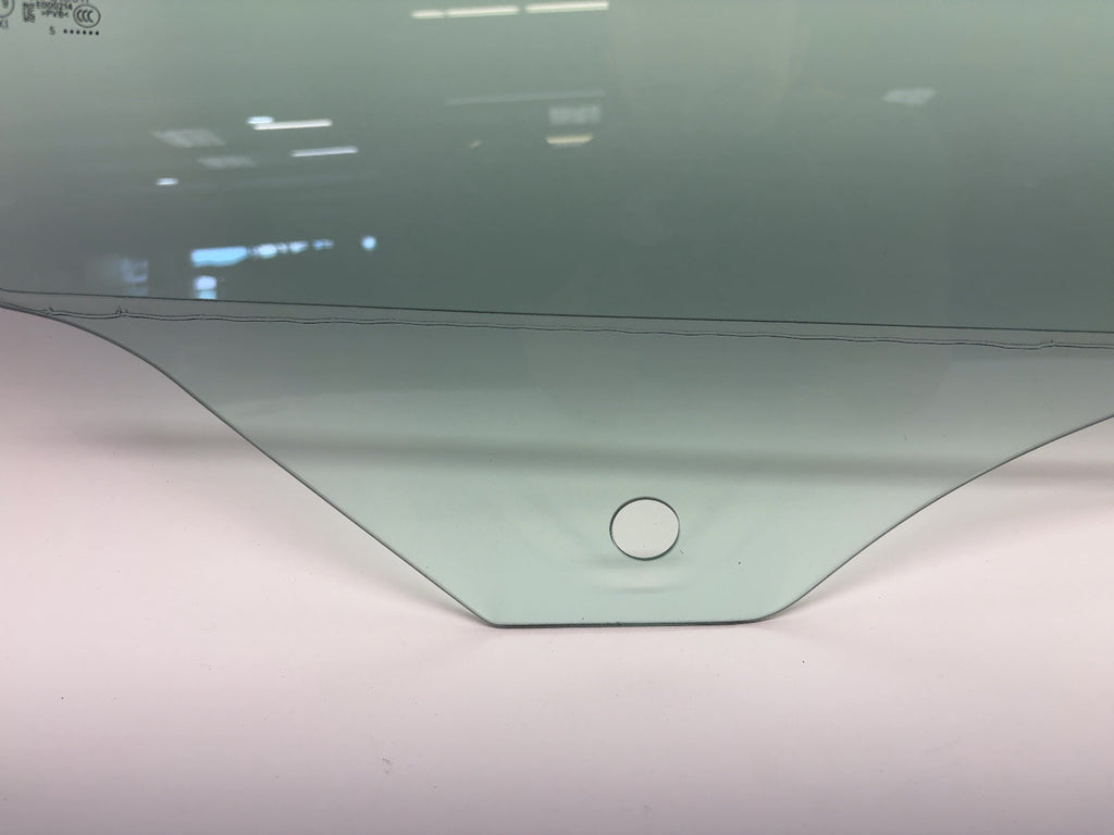 2023-2026 Tesla Model Y Juniper Front Right Door Glass Laminated 1906069-00-A - photo 3