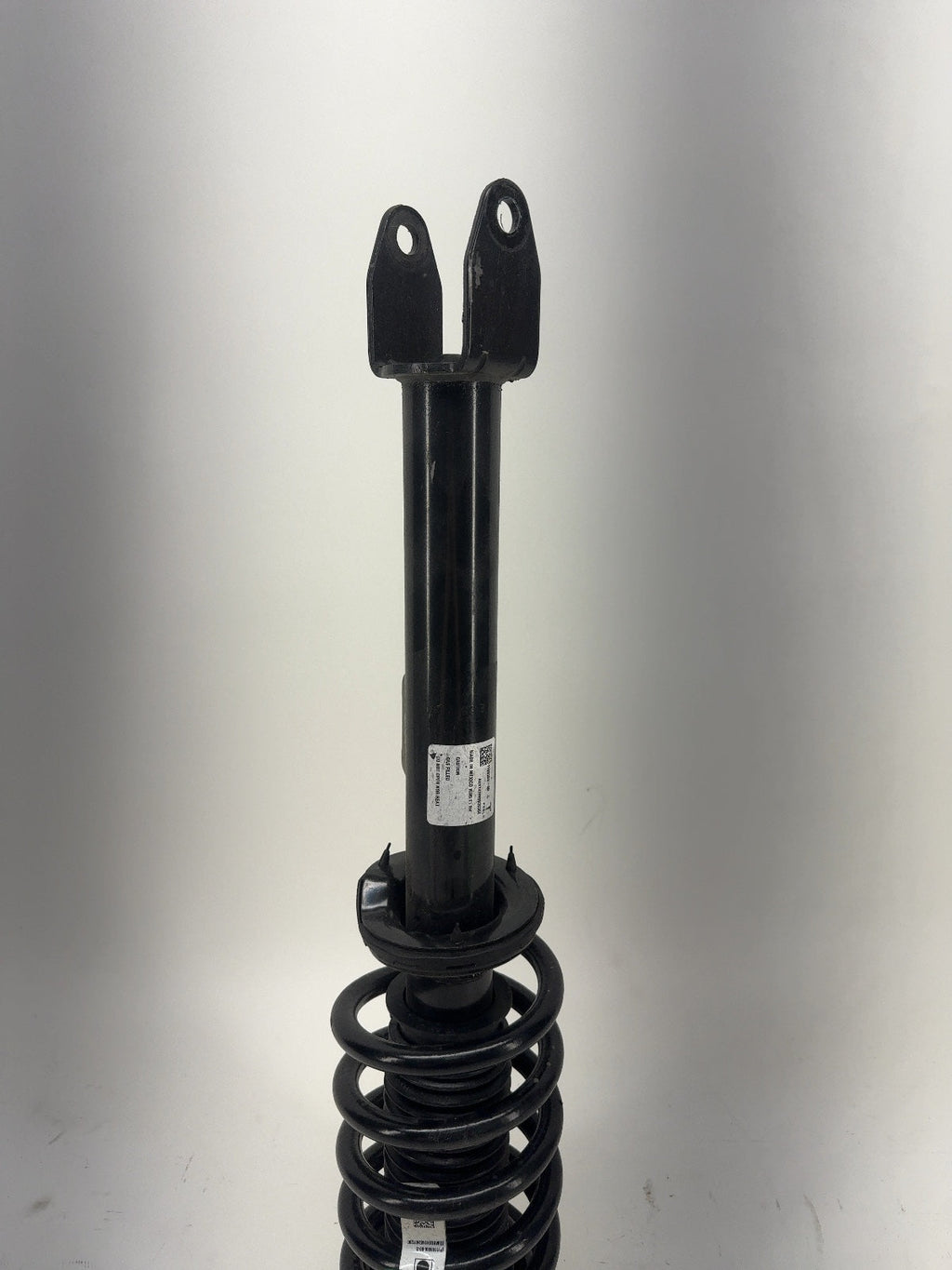 2024 Tesla Model Y Front Right Strut Absorber 1188369-00-C - photo 3