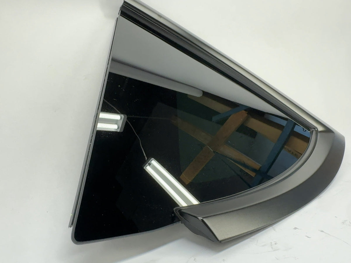 2024 Tesla Model Y Left Quarter Glass Note 1495740-00-H - photo 3