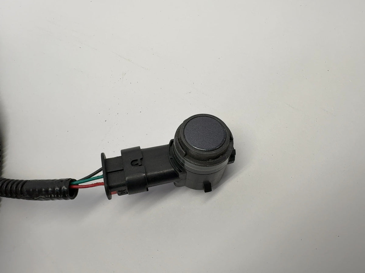 Existing store photo: Tesla OEM 1067959-00-E - image 3