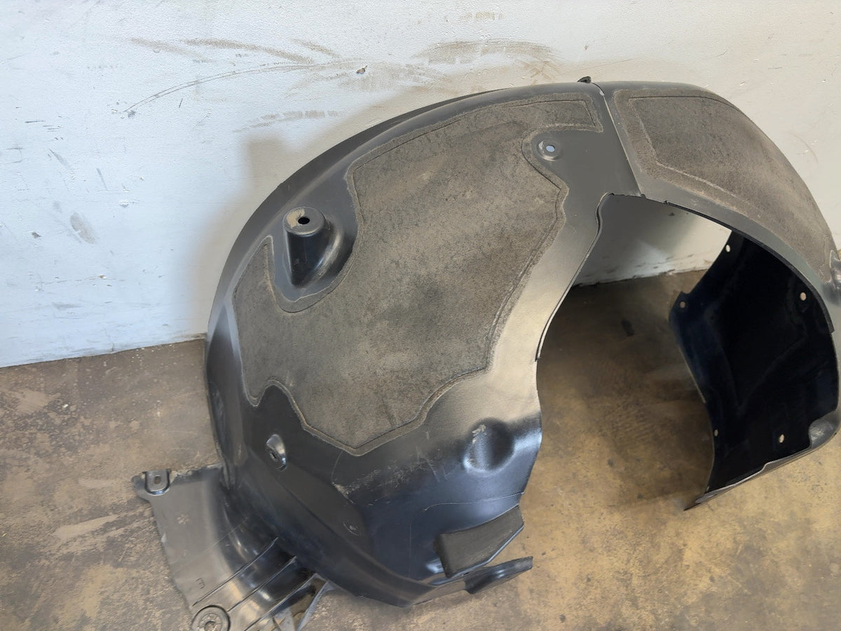 Existing store photo: Tesla OEM 1081581-00-D - image 3