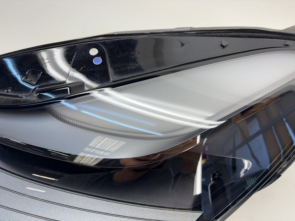2024 Tesla Model Y Global Headlamp Left 1514952-00-E - photo 4