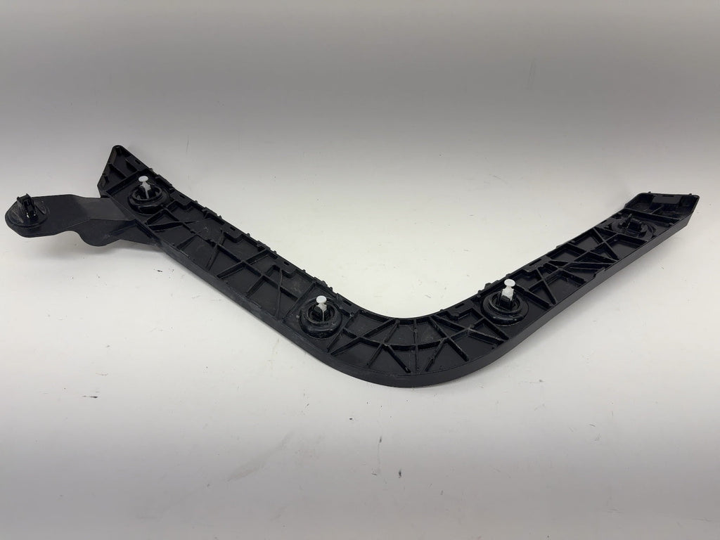 2023 Tesla Model Y Rear Right Bumper Retainer Bracket 1494037-00-A - photo 4