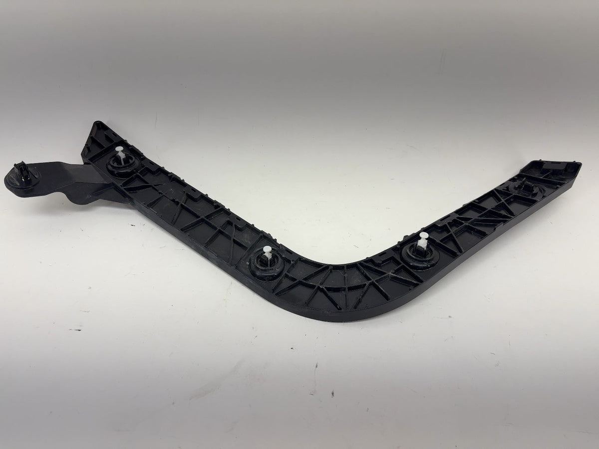 2023 Tesla Model Y Rear Right Bumper Retainer Bracket 1494037-00-A - photo 4