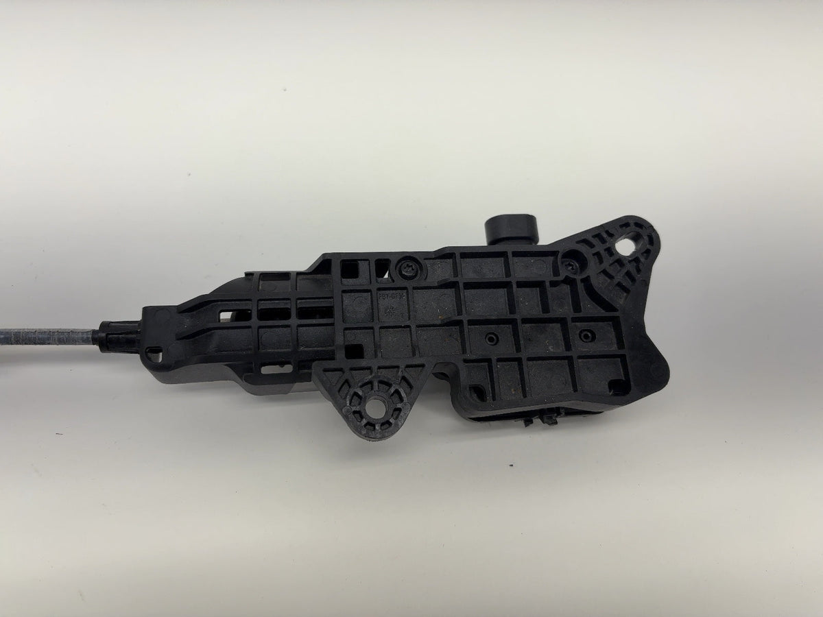Existing store photo: Tesla OEM 1500397-00-E - image 4