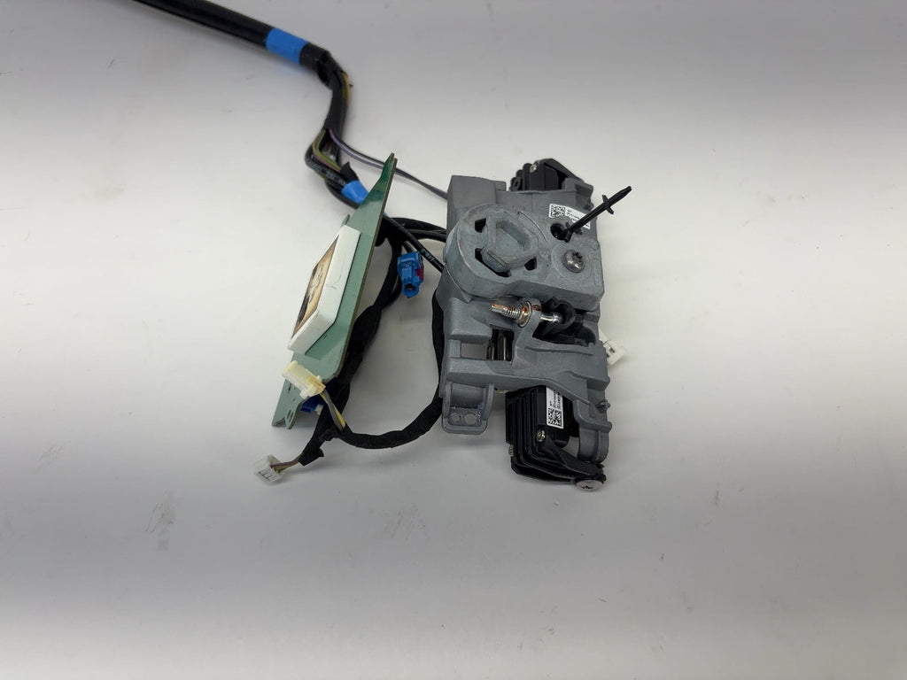 2023 Tesla Model Y Front Windshield Harness With Camera 1616691-00-C - photo 4