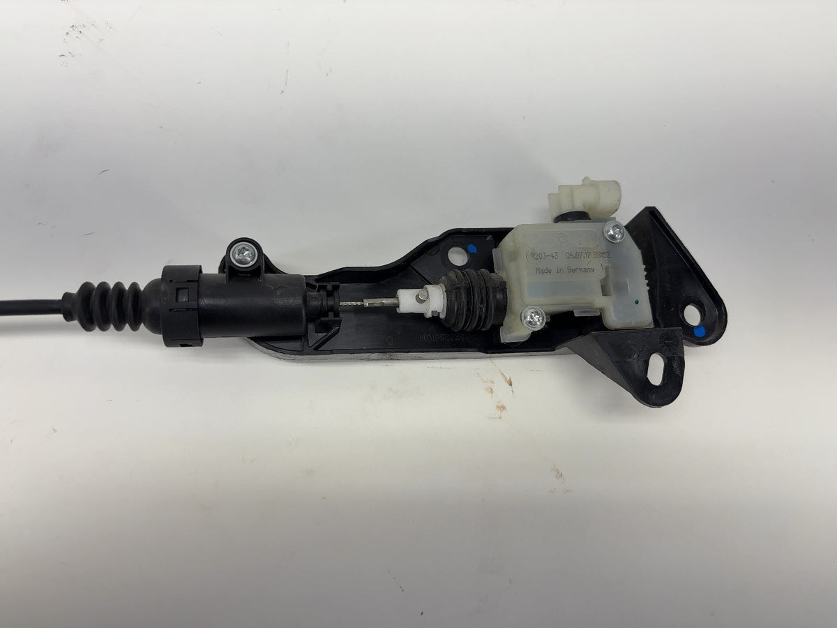 2018 Tesla Model 3 Hood Latch With Actuators 1033011-00-D - photo 4