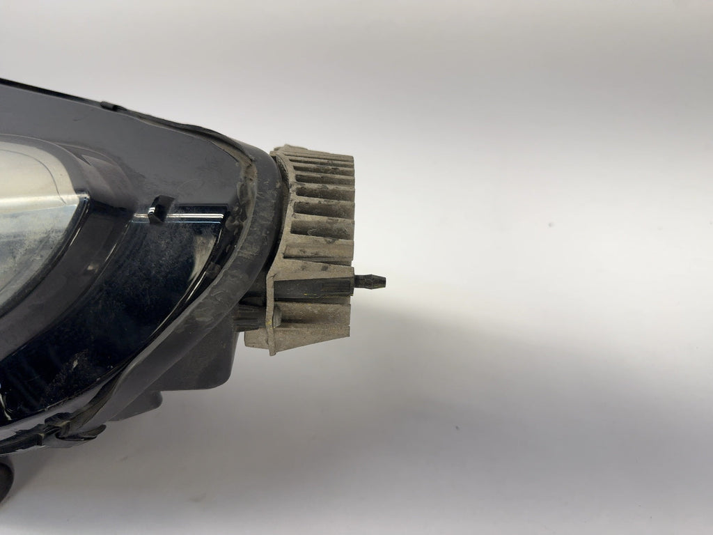 2018 Tesla Model 3 Left Headlamp 1077371-00-I - photo 4