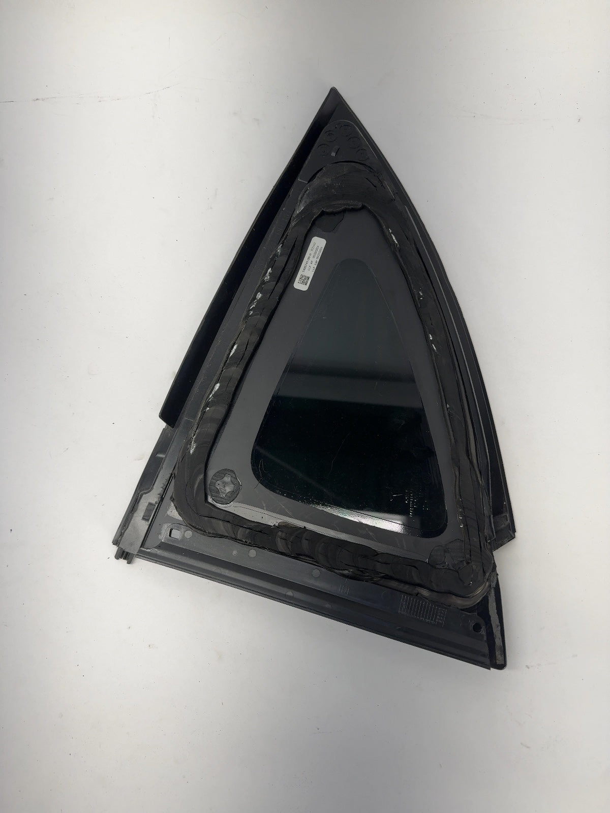 2024 Tesla Model Y Right Quarter Glass 1495741-00-H - photo 4