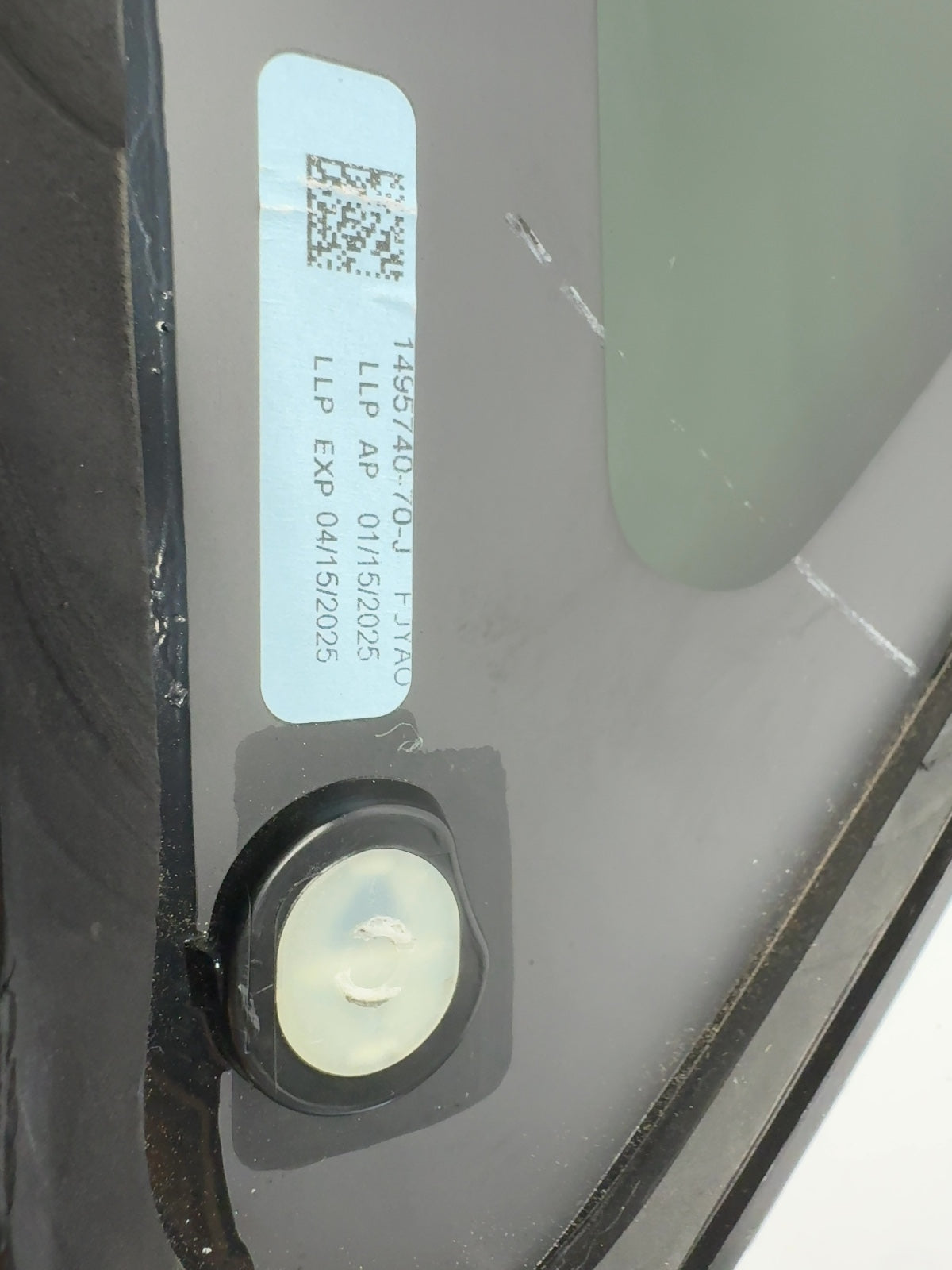 2023-2025 Tesla Model Y Left Quarter Glass 1495740-00-J - photo 4