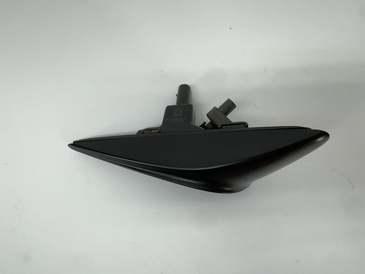 2026 Tesla Model 3 Highland Right Repeater Camera 1820735-99-D - photo 4