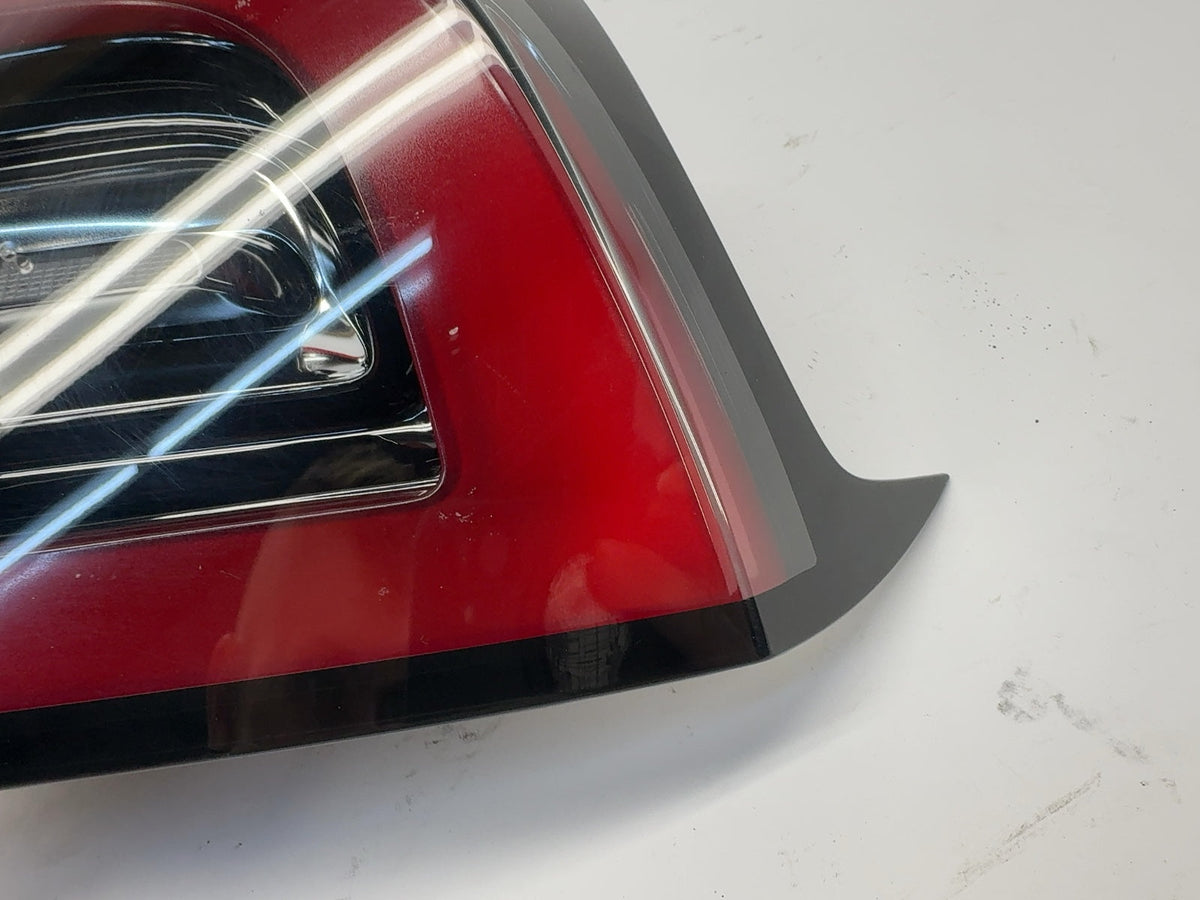 2021-2025 Tesla Model 3 Right Tail Lamp Quarter Mounted Global 1502087-00-D - photo 4