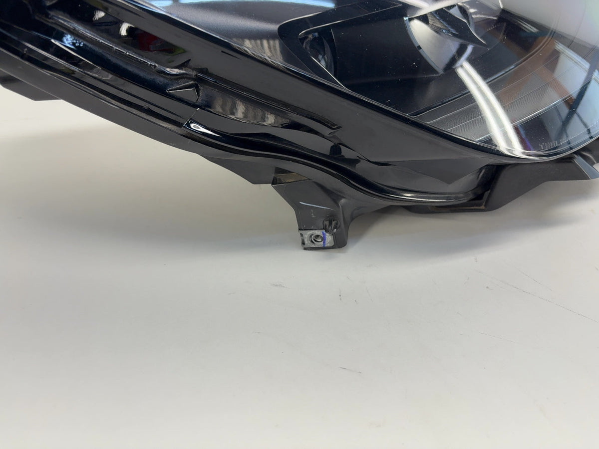 2022-2023 Tesla Model Y Global Headlamp Right 1514953-00-D - photo 5