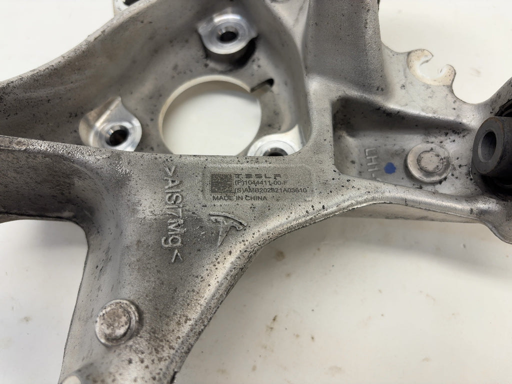 2021 Tesla Model 3 Rear Knuckle Left 1044411-00-F - photo 5