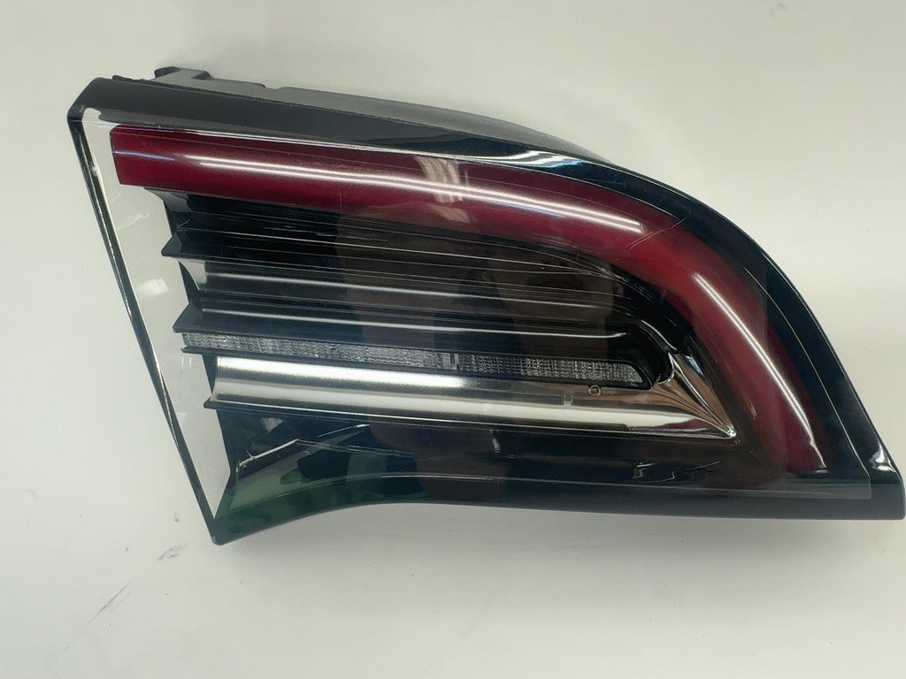 Existing store photo: Tesla OEM 1077401-00-G - image 5